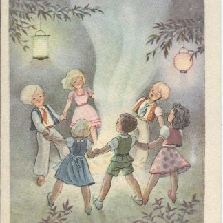 Kinderen dansen in de kring