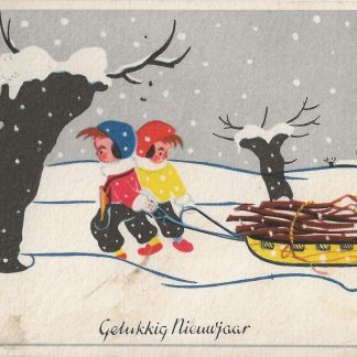 Twee kinderen trekken slee met hout - Herbert Craner