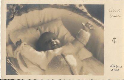 Baby in wieg - fotokaart