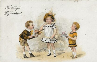 Haren vlechten, lekker poedelen, cadeautjes krijgen  -  3 vintage ansichtkaarten - Afbeelding 2