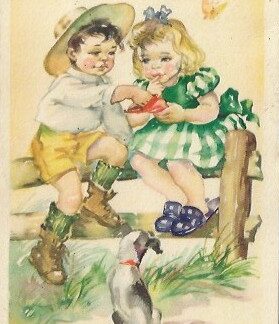 Jongen en meisje zitten te snoepen op het hek  -  Corina